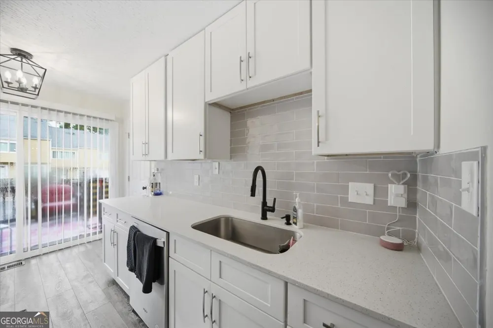 220 Yuba WALK Lawrenceville, GA 30046