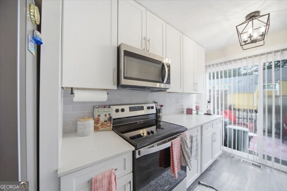 220 Yuba WALK Lawrenceville, GA 30046