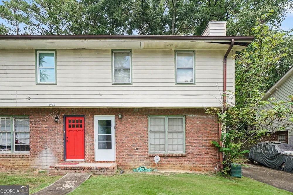 1435 Forest Villa DR NW Conyers, GA 30012