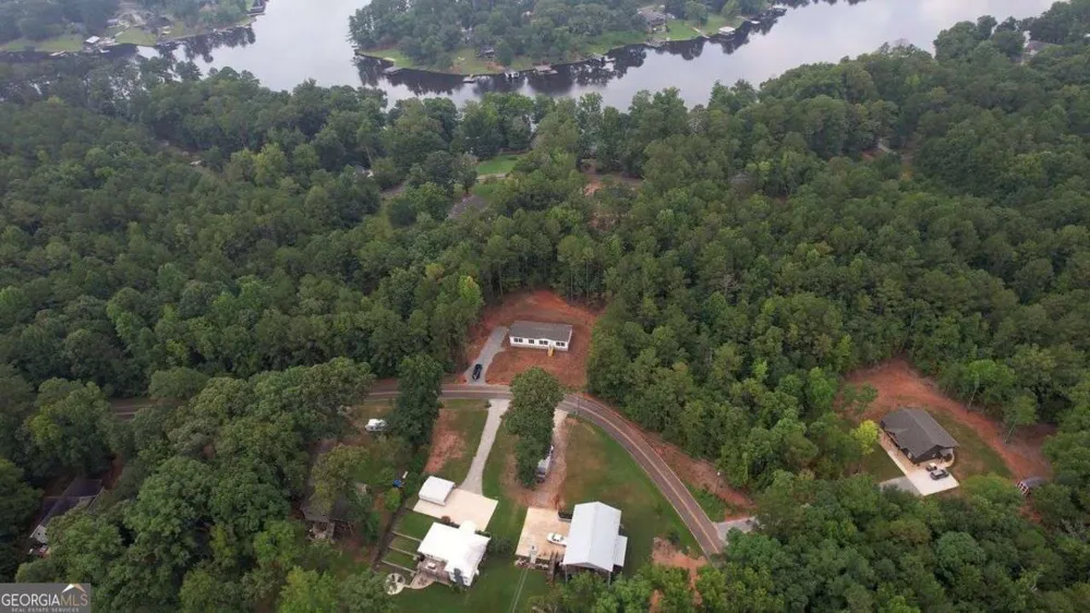 230 Thomas DR Eatonton, GA 31024
