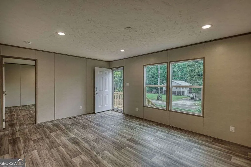230 Thomas DR Eatonton, GA 31024