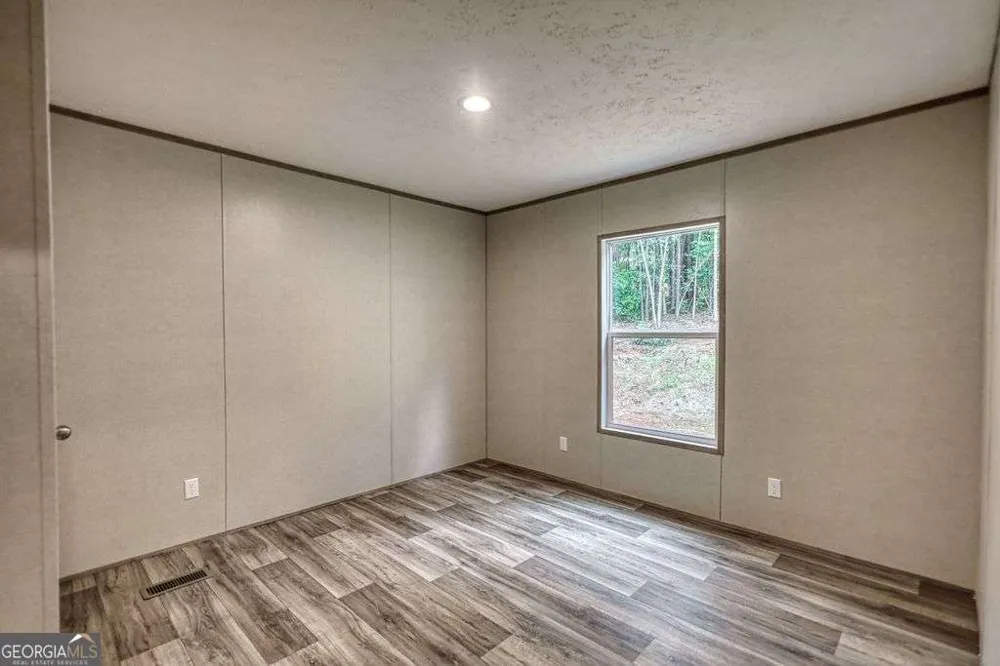 230 Thomas DR Eatonton, GA 31024