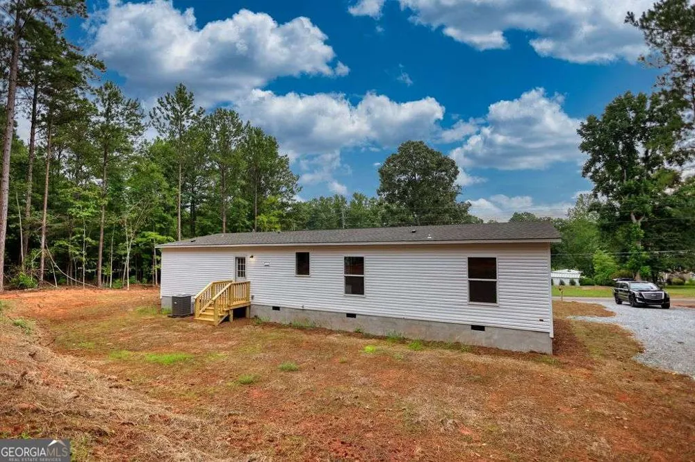 230 Thomas DR Eatonton, GA 31024