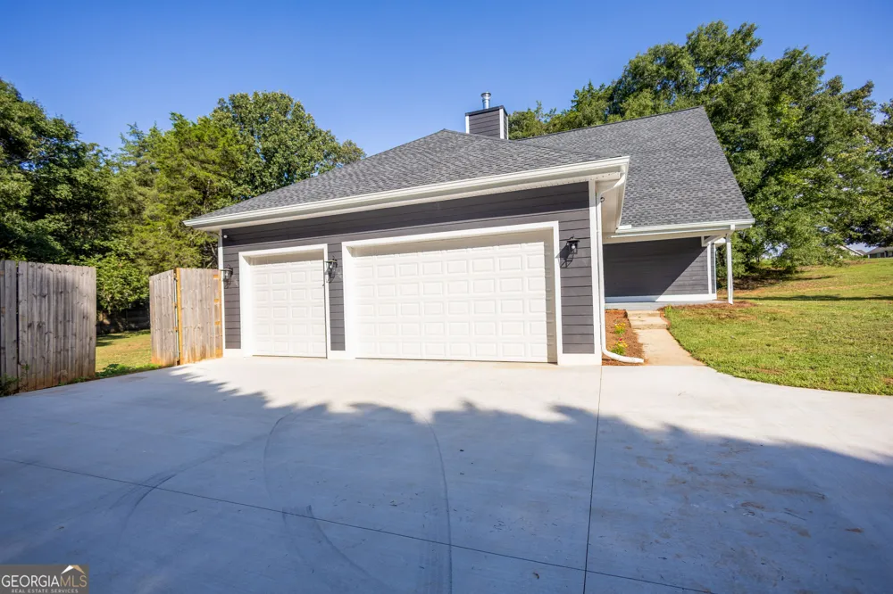 190 Cedar Pond RD Hartwell, GA 30643