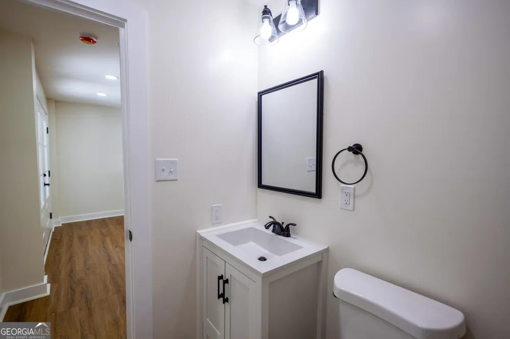 190 Cedar Pond RD Hartwell, GA 30643