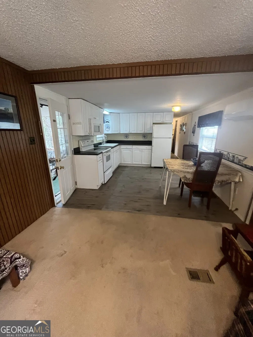 22 Leisure Woods CIR Hiawassee, GA 30546