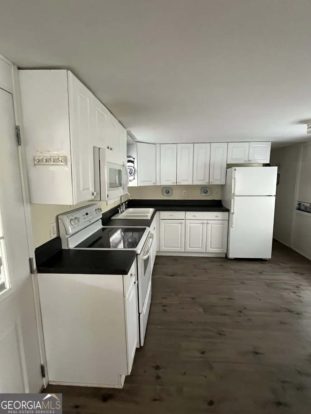 22 Leisure Woods CIR Hiawassee, GA 30546