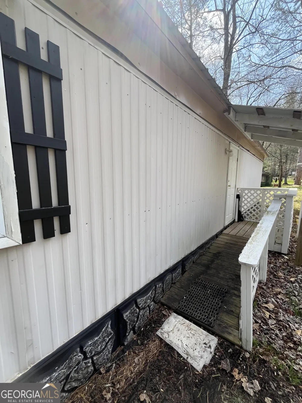 22 Leisure Woods CIR Hiawassee, GA 30546