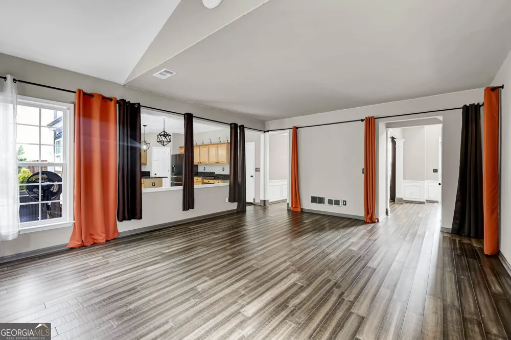 169 Eastham CT Suwanee, GA 30024