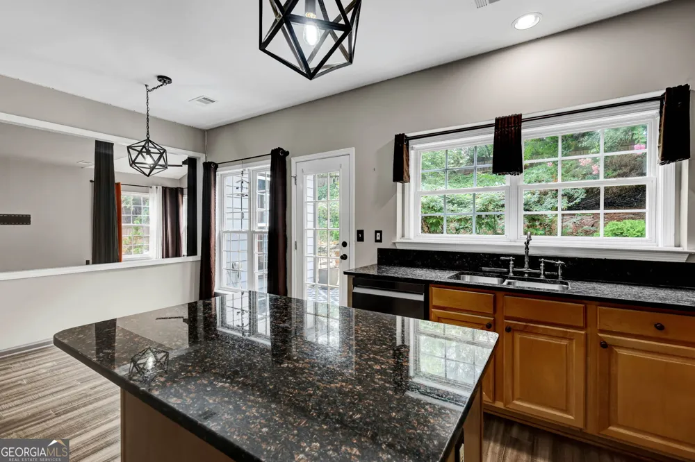169 Eastham CT Suwanee, GA 30024