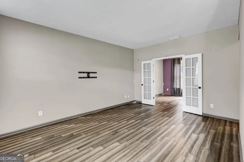169 Eastham CT Suwanee, GA 30024