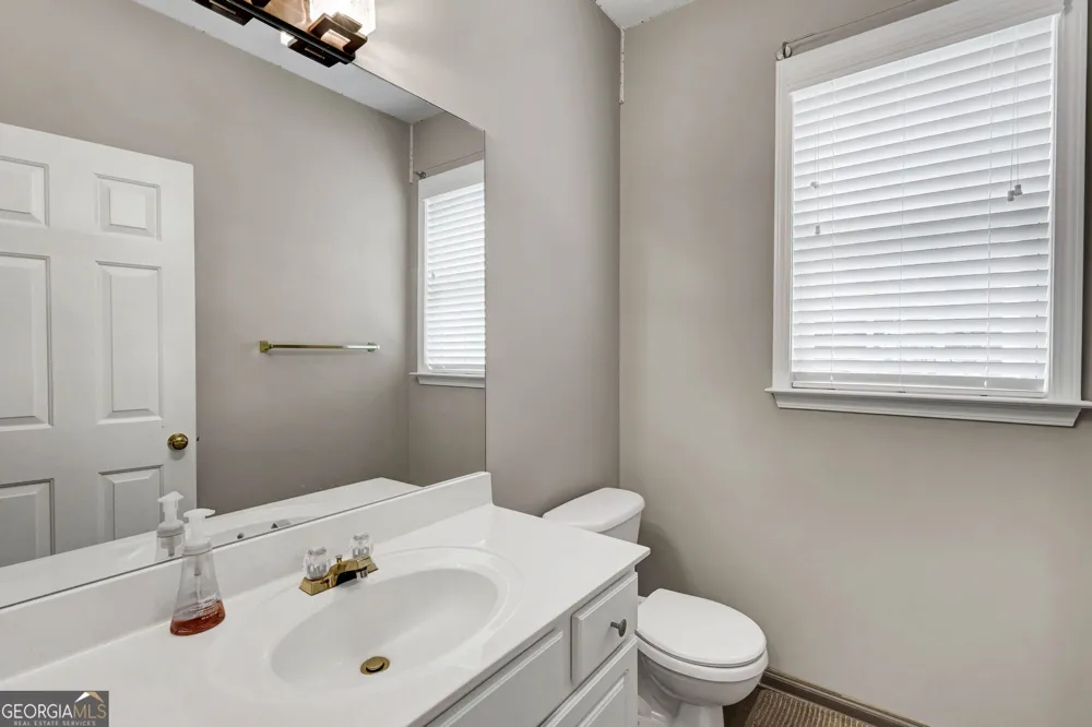 169 Eastham CT Suwanee, GA 30024