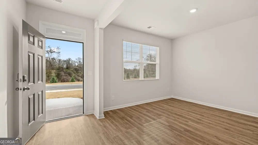195 Elsa CT Jefferson, GA 30549