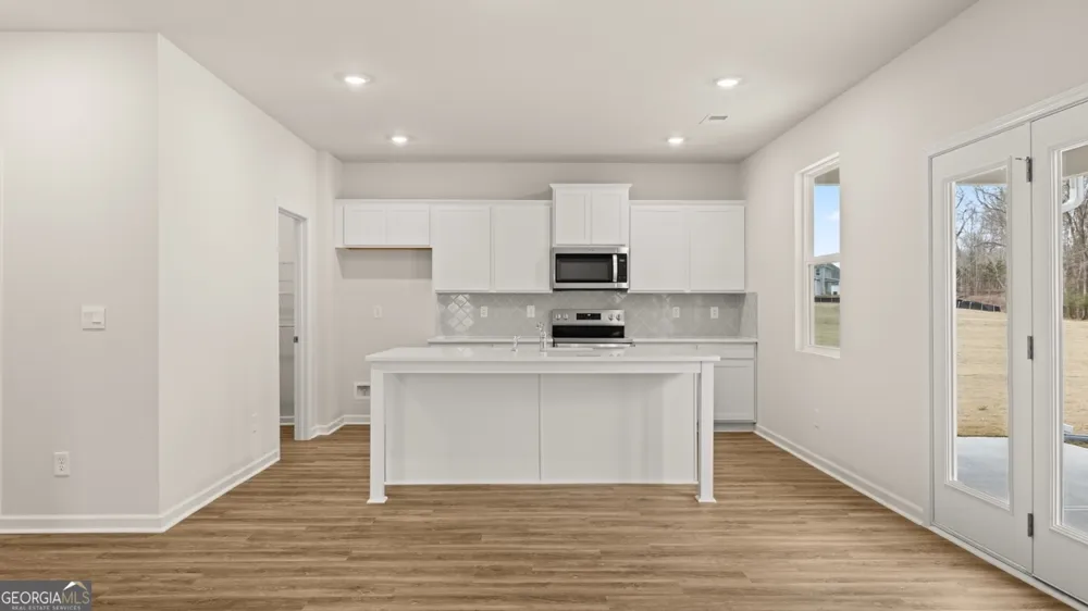 195 Elsa CT Jefferson, GA 30549