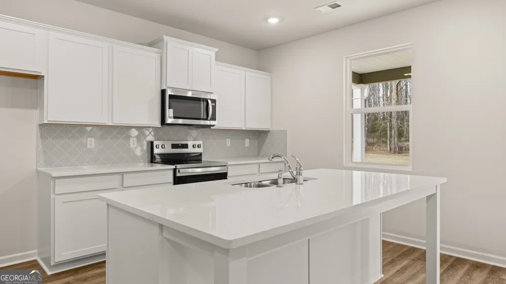 195 Elsa CT Jefferson, GA 30549