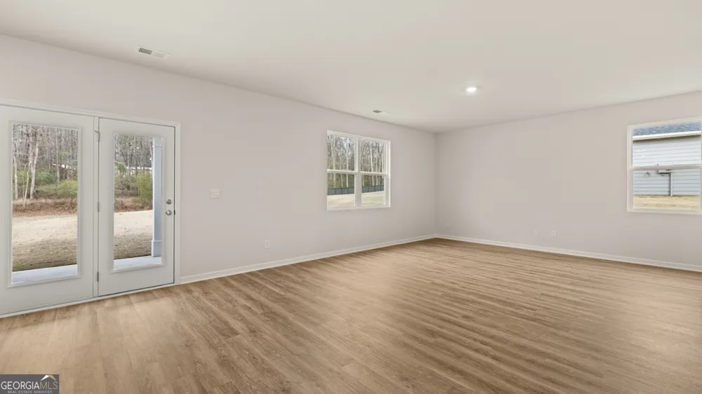 195 Elsa CT Jefferson, GA 30549