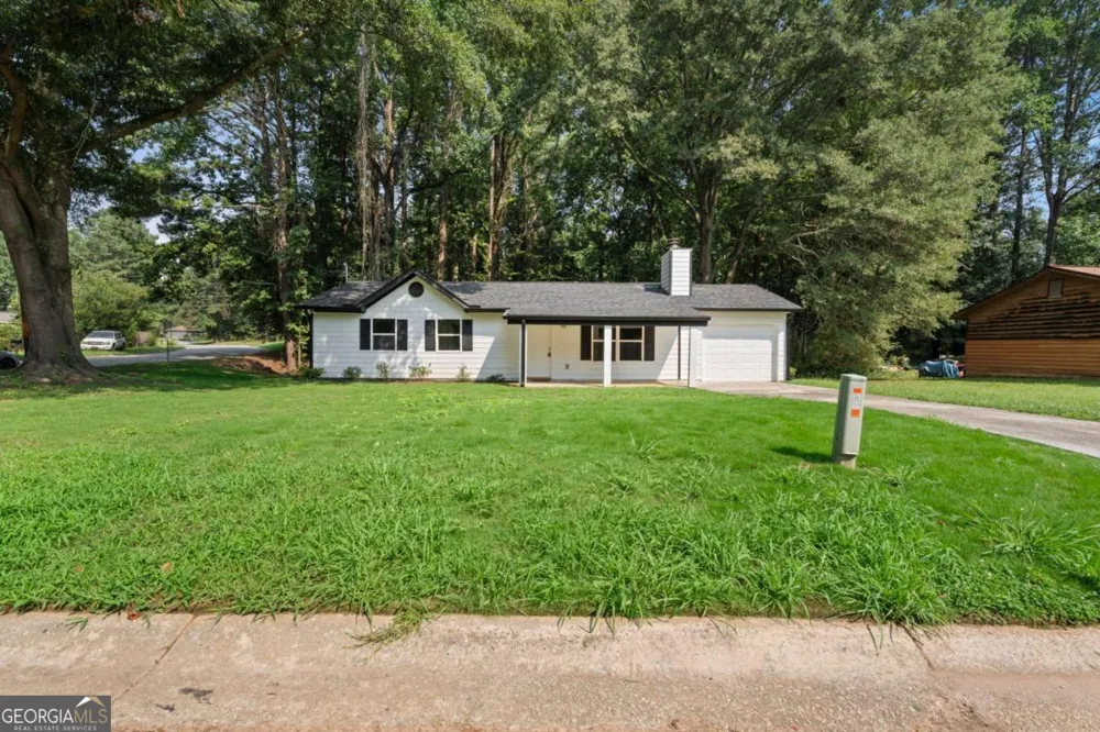 20 Skylark LN Jonesboro, GA 30238