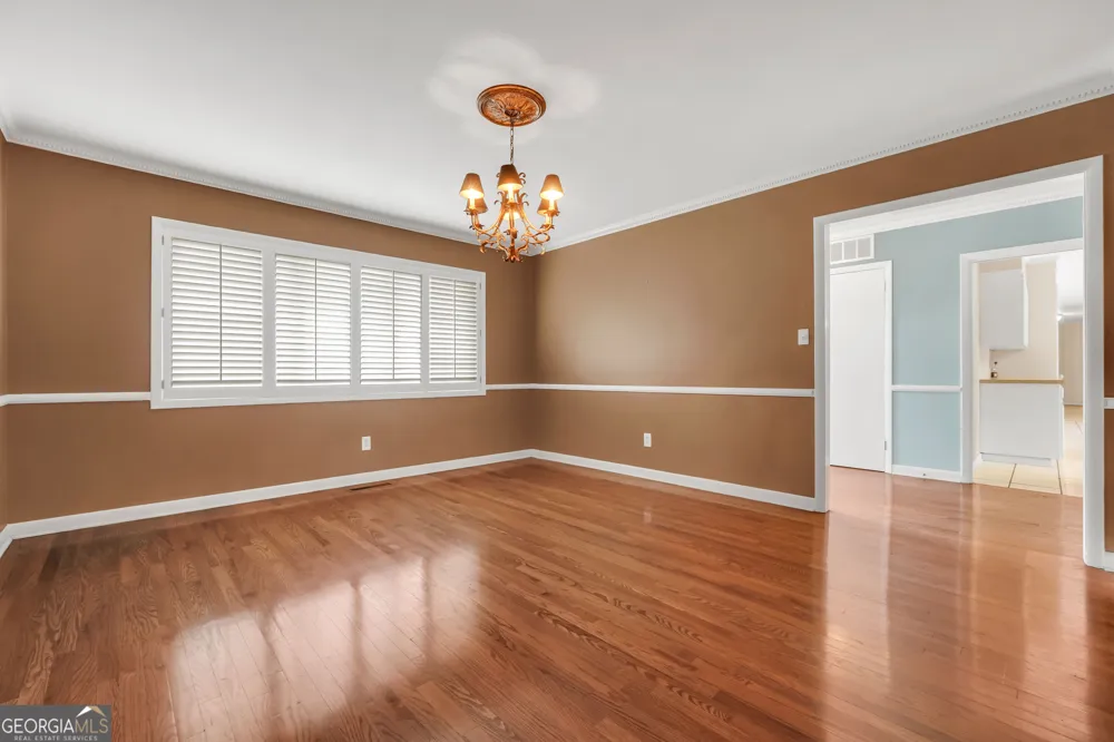 104 Woodlawn PL Thomaston, GA 30286