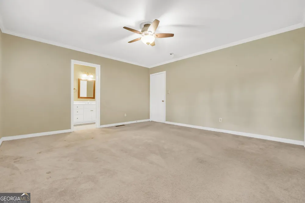 104 Woodlawn PL Thomaston, GA 30286