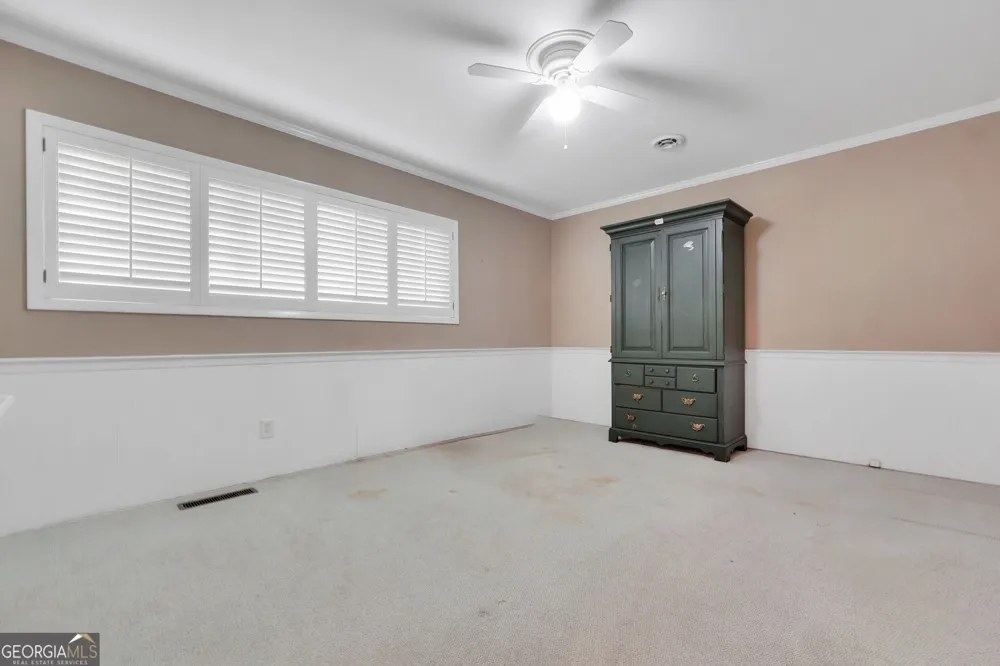 104 Woodlawn PL Thomaston, GA 30286