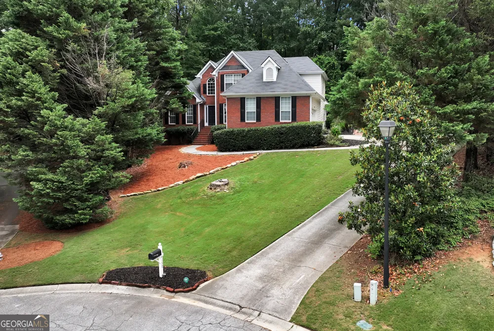 4130 Lake DR Loganville, GA 30052