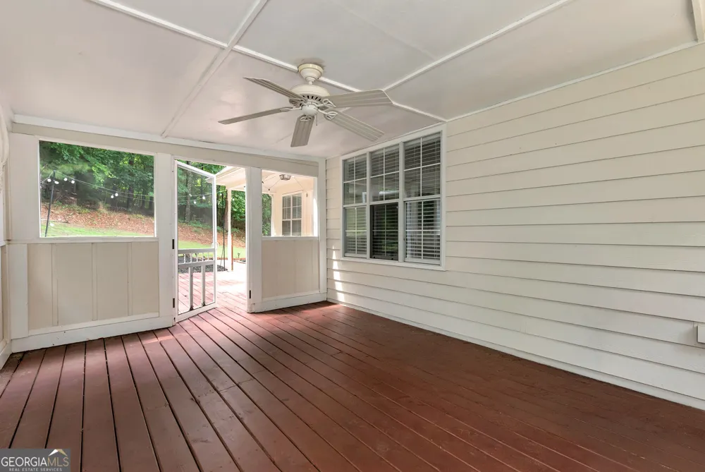 4130 Lake DR Loganville, GA 30052