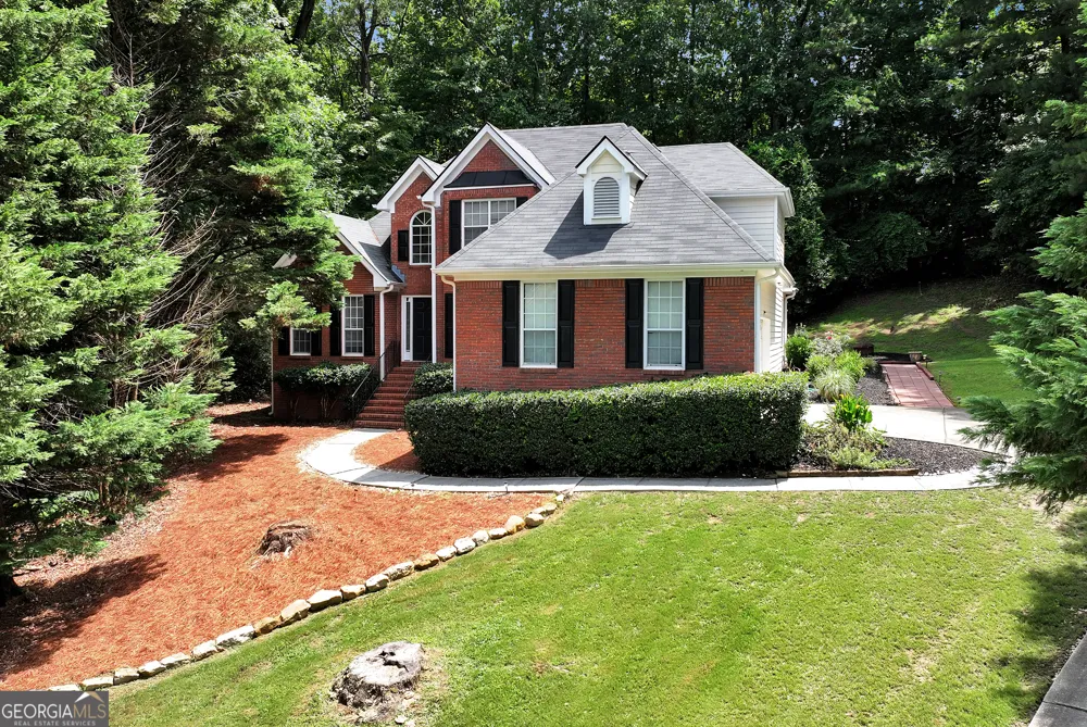 4130 Lake DR Loganville, GA 30052