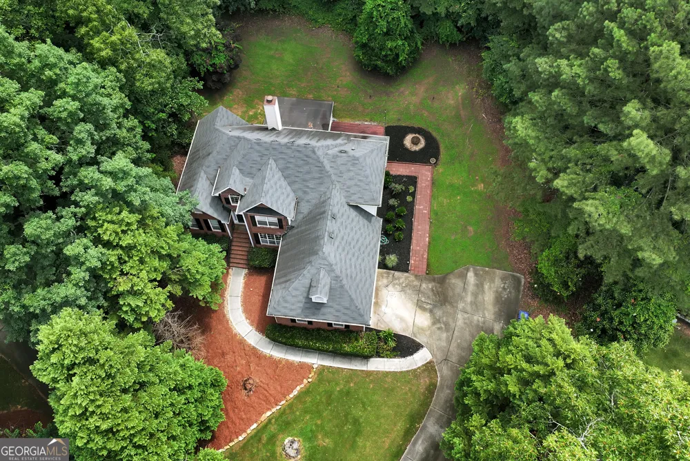 4130 Lake DR Loganville, GA 30052