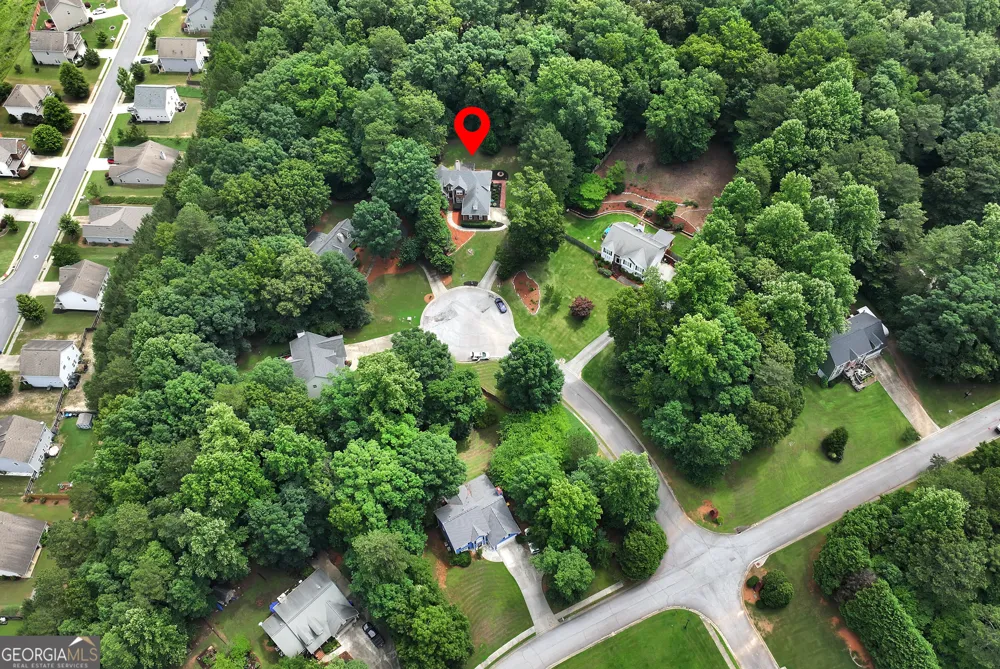 4130 Lake DR Loganville, GA 30052