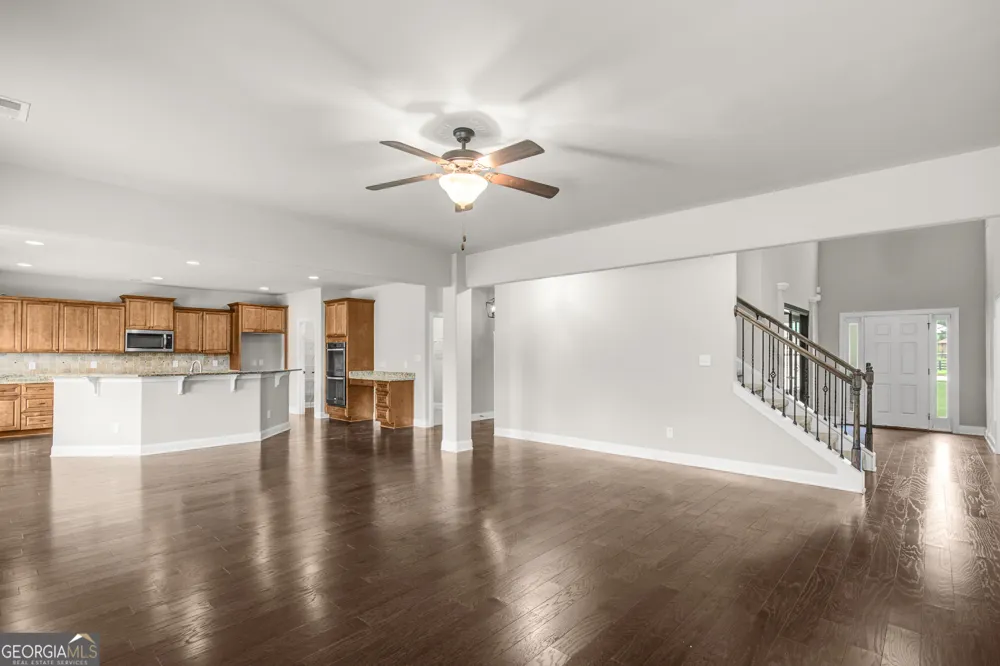 14 Palomino CT Newnan, GA 30265