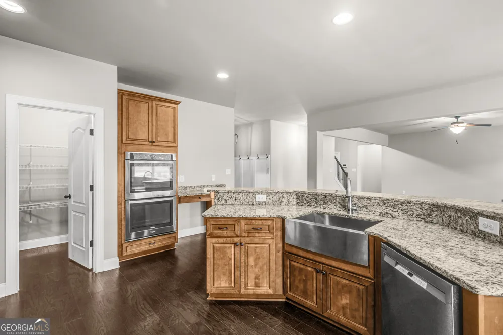 14 Palomino CT Newnan, GA 30265