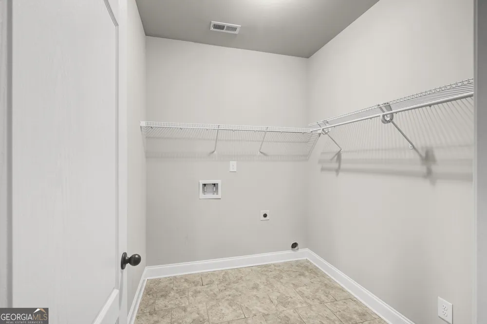 14 Palomino CT Newnan, GA 30265