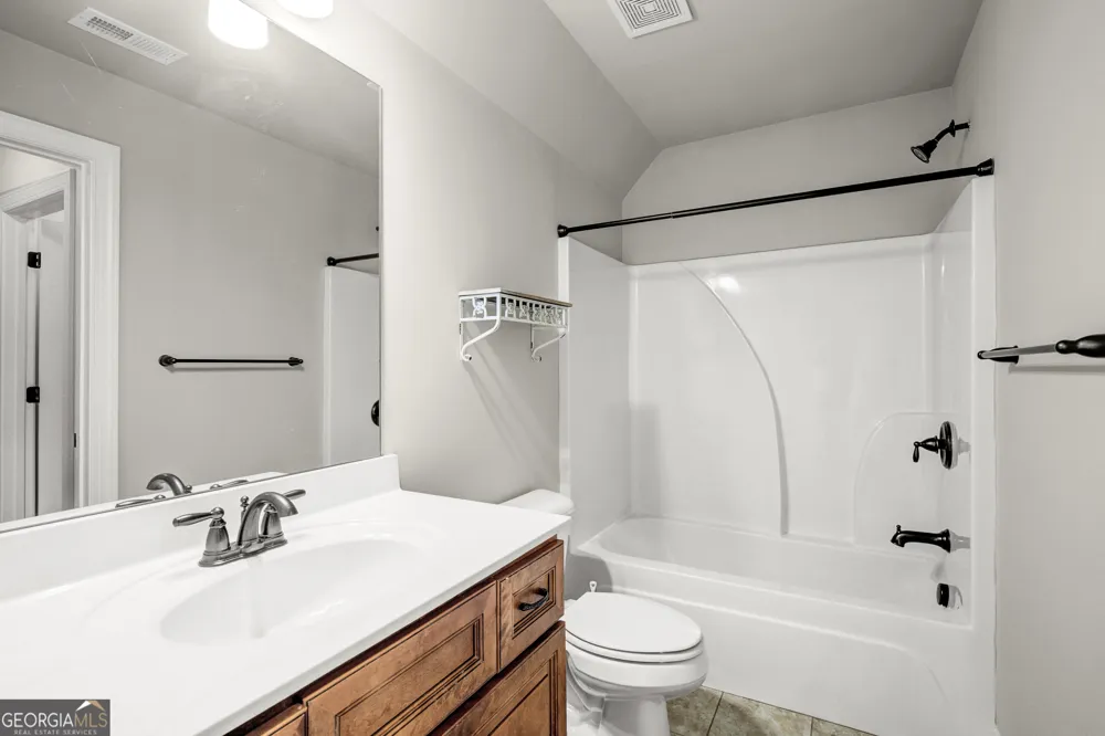 14 Palomino CT Newnan, GA 30265