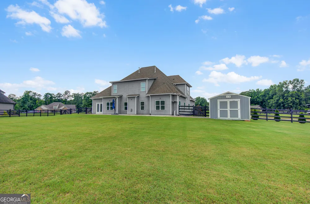 14 Palomino CT Newnan, GA 30265
