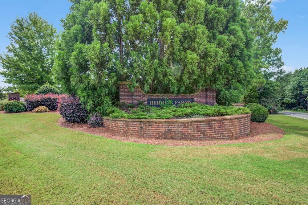 14 Palomino CT Newnan, GA 30265