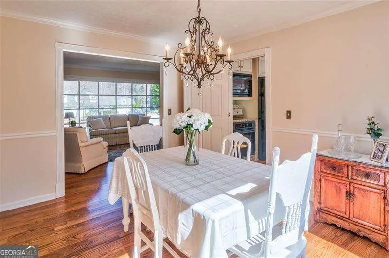 4010 Mansion DR Marietta, GA 30062