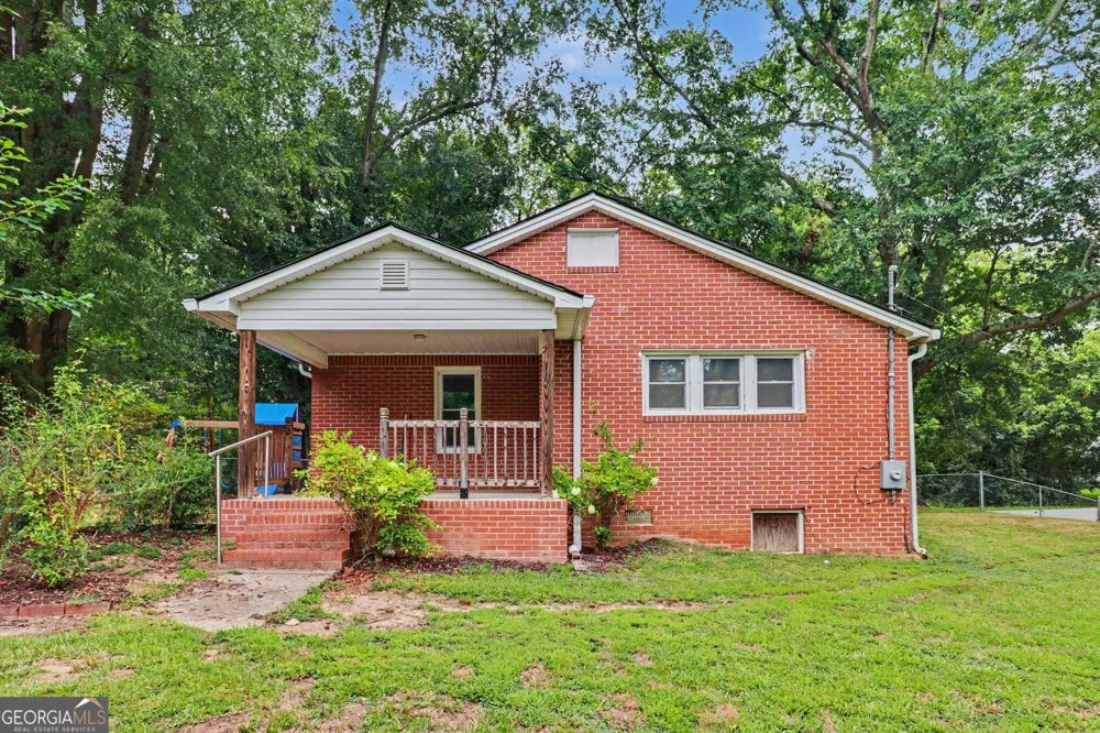 160 Connecticut AVE Tallapoosa, GA 30176