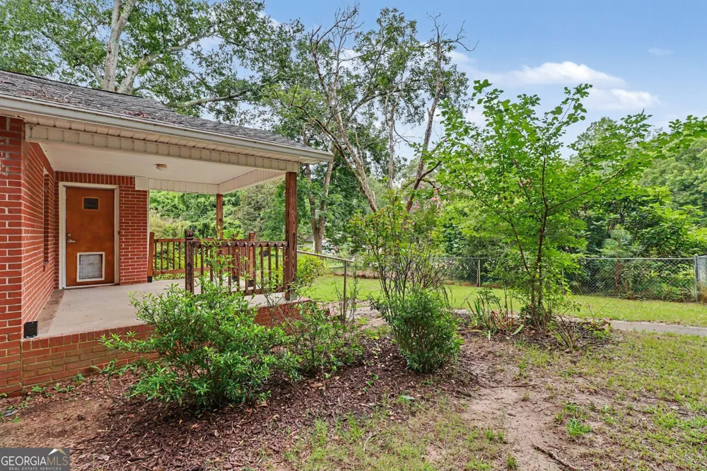 160 Connecticut AVE Tallapoosa, GA 30176