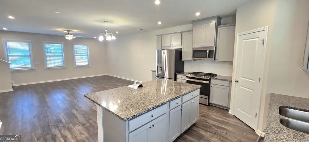 3608 Hidden Valley Cir Lawrenceville, GA 30044