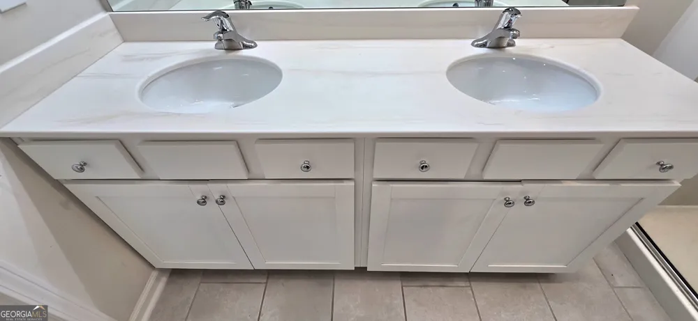 3608 Hidden Valley Cir Lawrenceville, GA 30044
