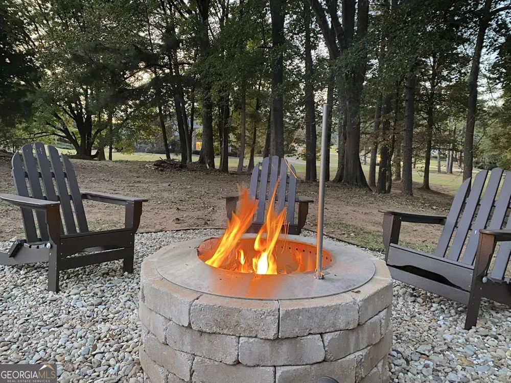105 Meadow TRL Social Circle, GA 30025