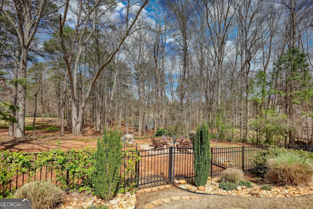 105 Meadow TRL Social Circle, GA 30025