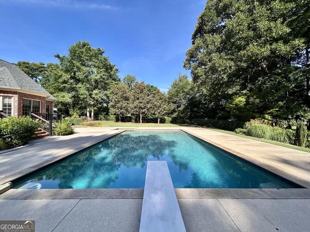 105 Meadow TRL Social Circle, GA 30025