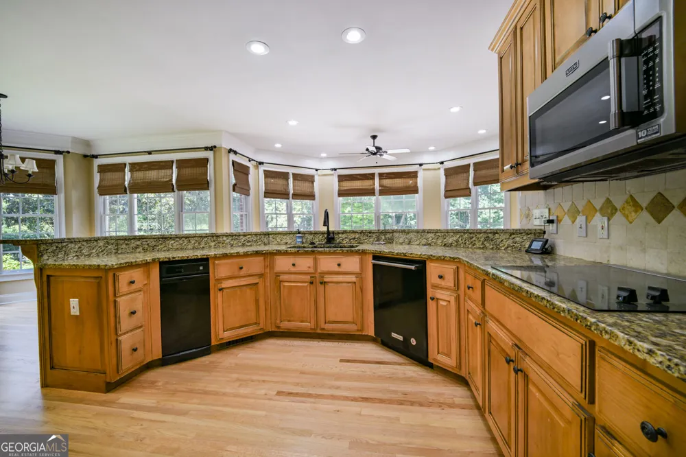 105 Meadow TRL Social Circle, GA 30025