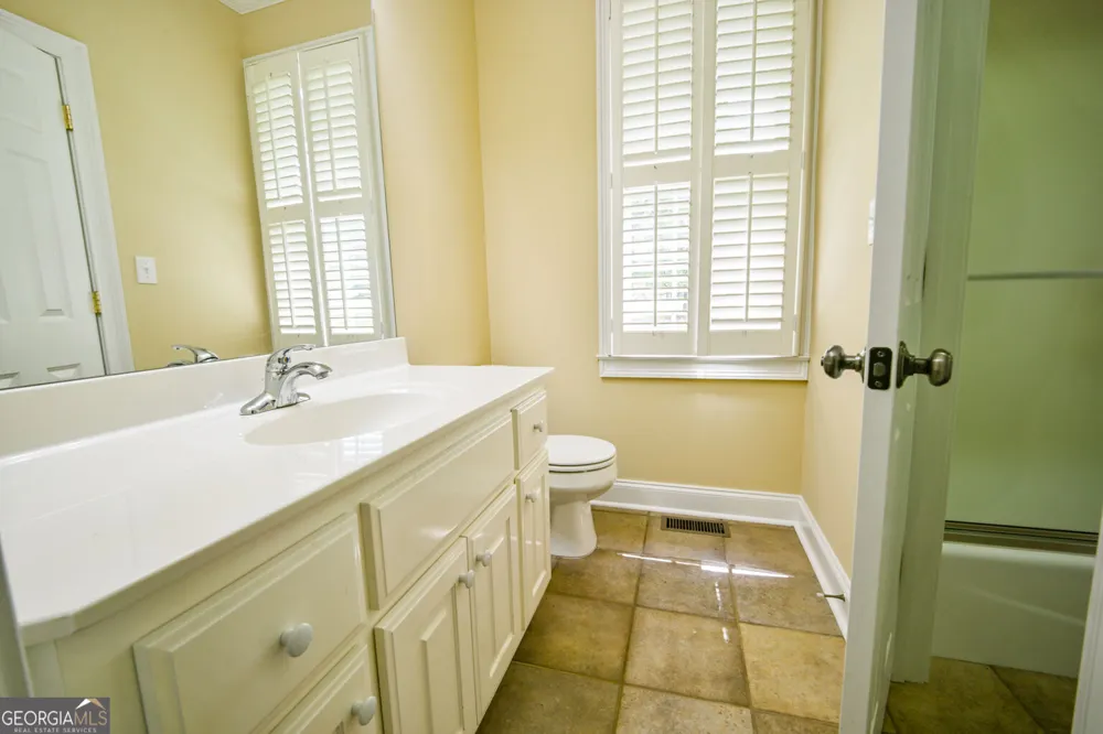 105 Meadow TRL Social Circle, GA 30025