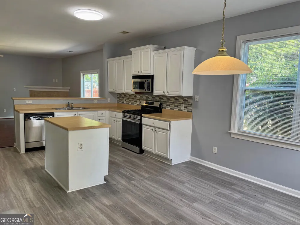 2513 Mockingbird LN Locust Grove, GA 30248