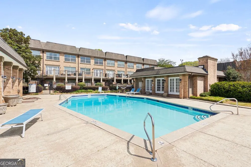 6980 Roswell RD Atlanta, GA 30328