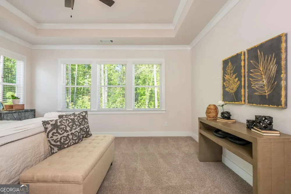 5587 Overview DR Flowery Branch, GA 30542