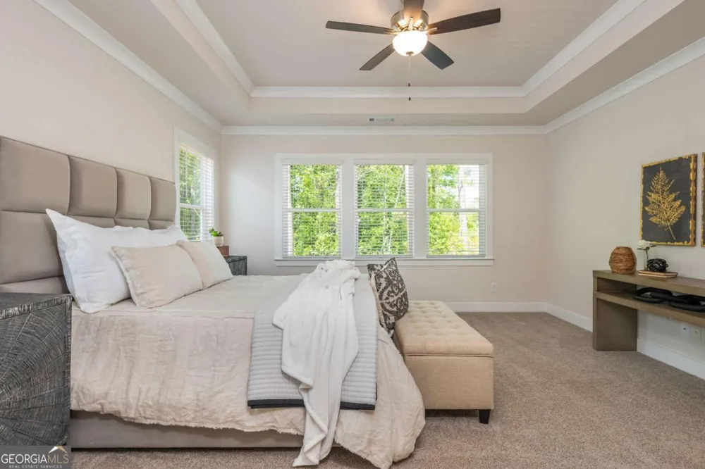 5587 Overview DR Flowery Branch, GA 30542