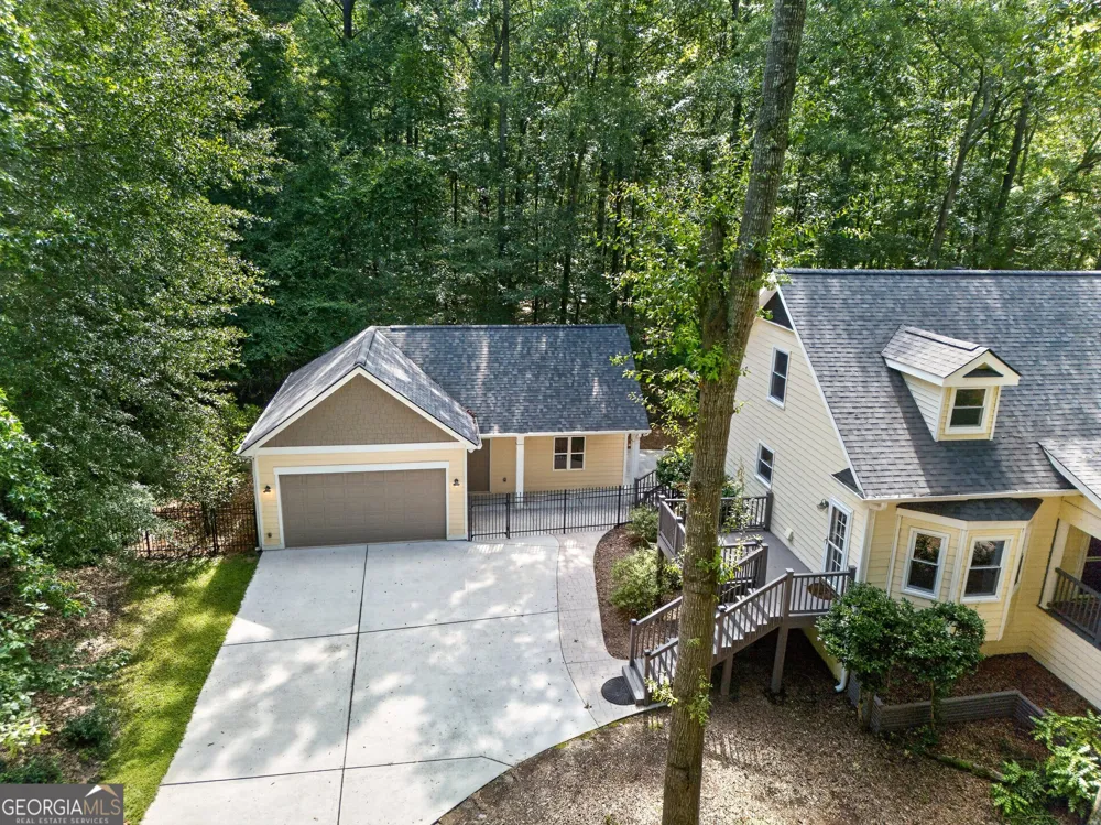 121 Broom BLVD Fayetteville, GA 30215